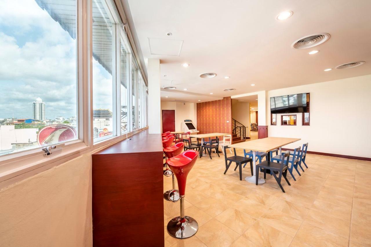 Scala Hostel Bangkok Ngoại thất bức ảnh