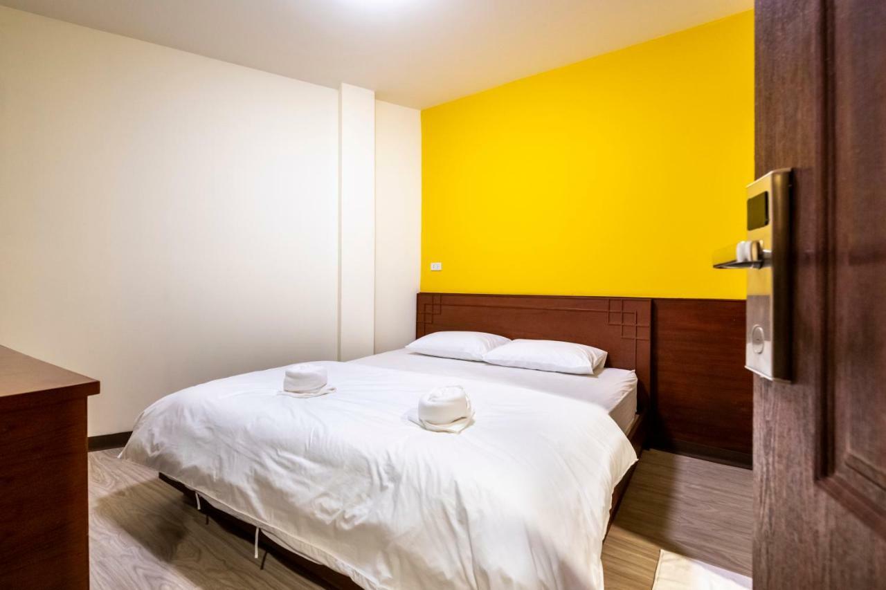 Scala Hostel Bangkok Ngoại thất bức ảnh