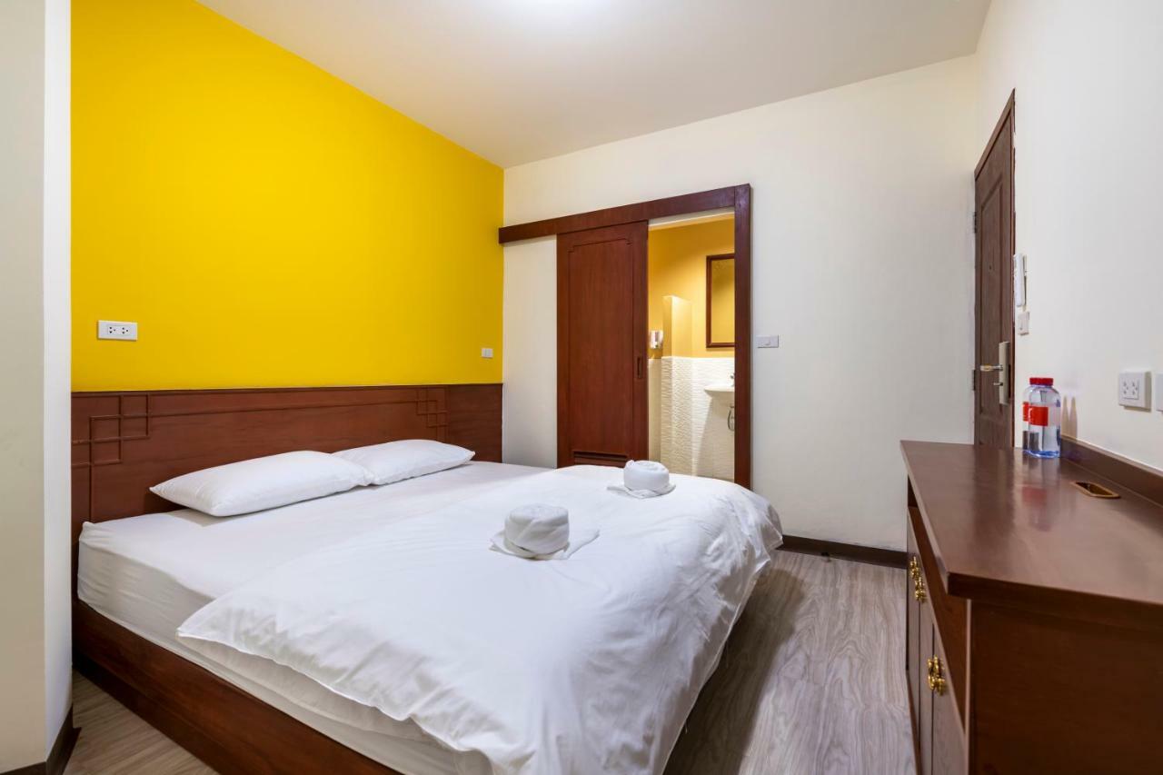 Scala Hostel Bangkok Ngoại thất bức ảnh